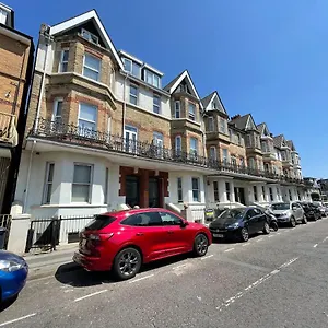 https://town-centre-studio-apartment.bournemouth-hotels.org